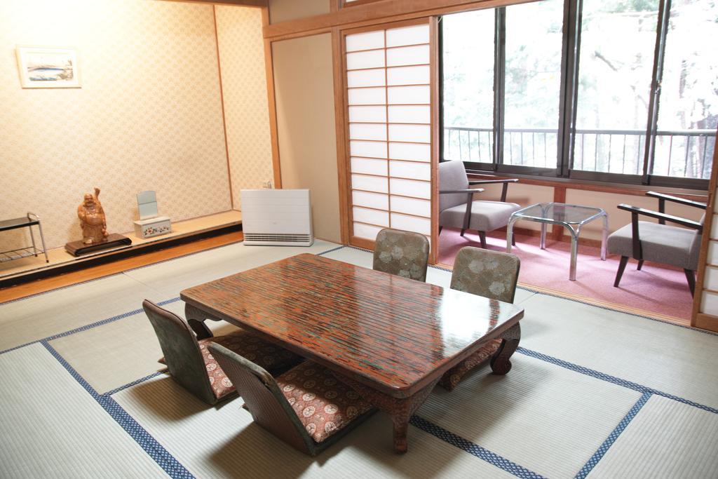 Guesthouse Ukiyoe Omachi  Buitenkant foto