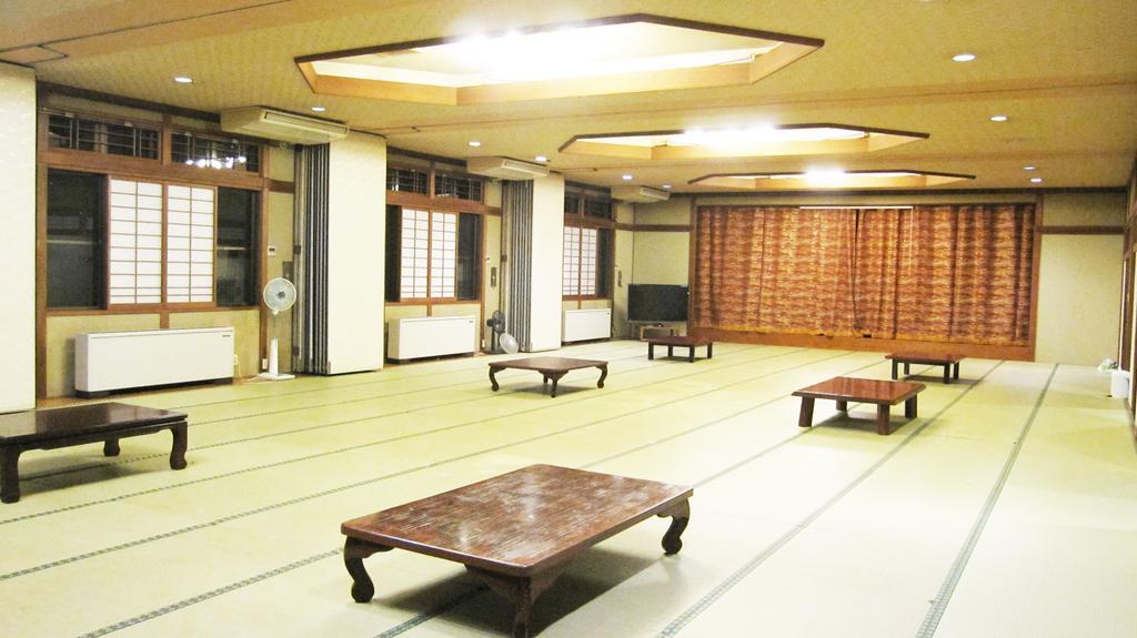 Guesthouse Ukiyoe Omachi  Buitenkant foto